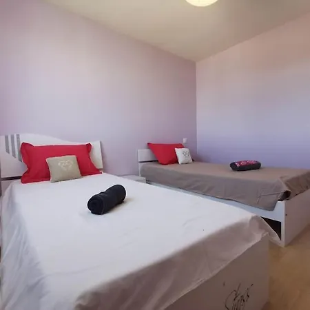 Avec Piscine • 15' Villa Béziers